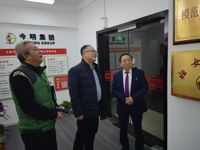 区人大常委会嘉兴路街道工委走访人大嘉兴组代表4