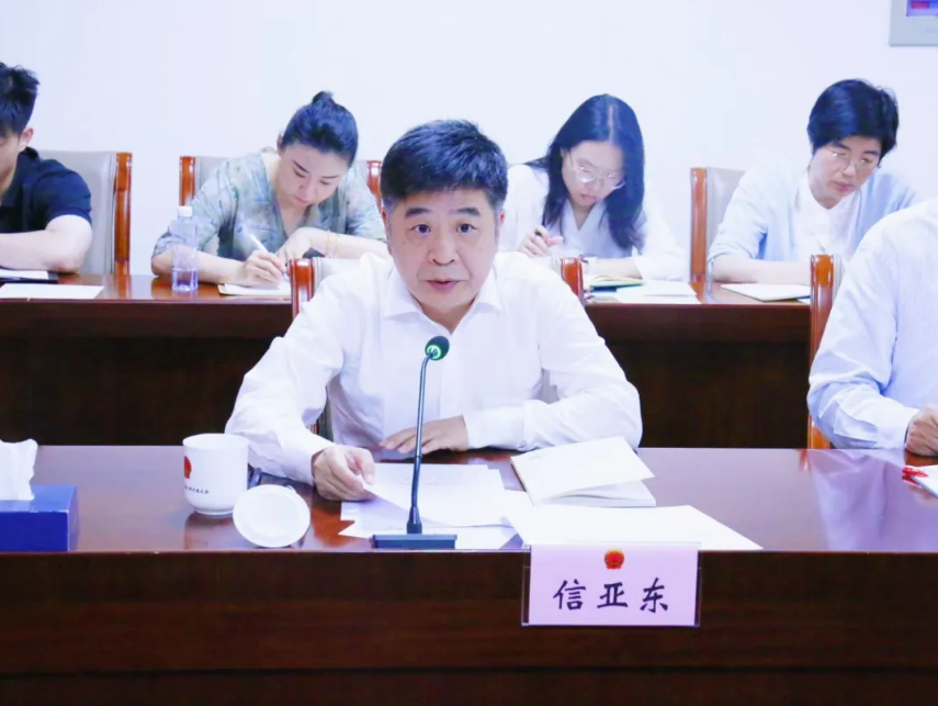 虹口区人大常委会党组开展树立和践行正确政绩观学习教育集中学习